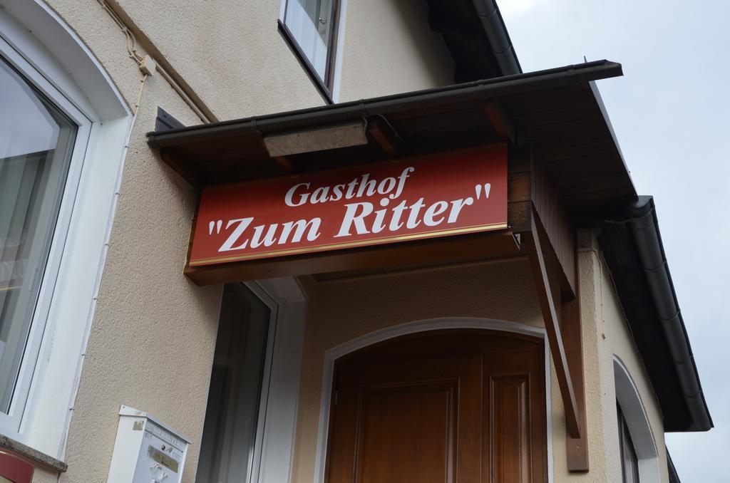 Hotel Zum Ritter Staufenberg  ภายนอก รูปภาพ